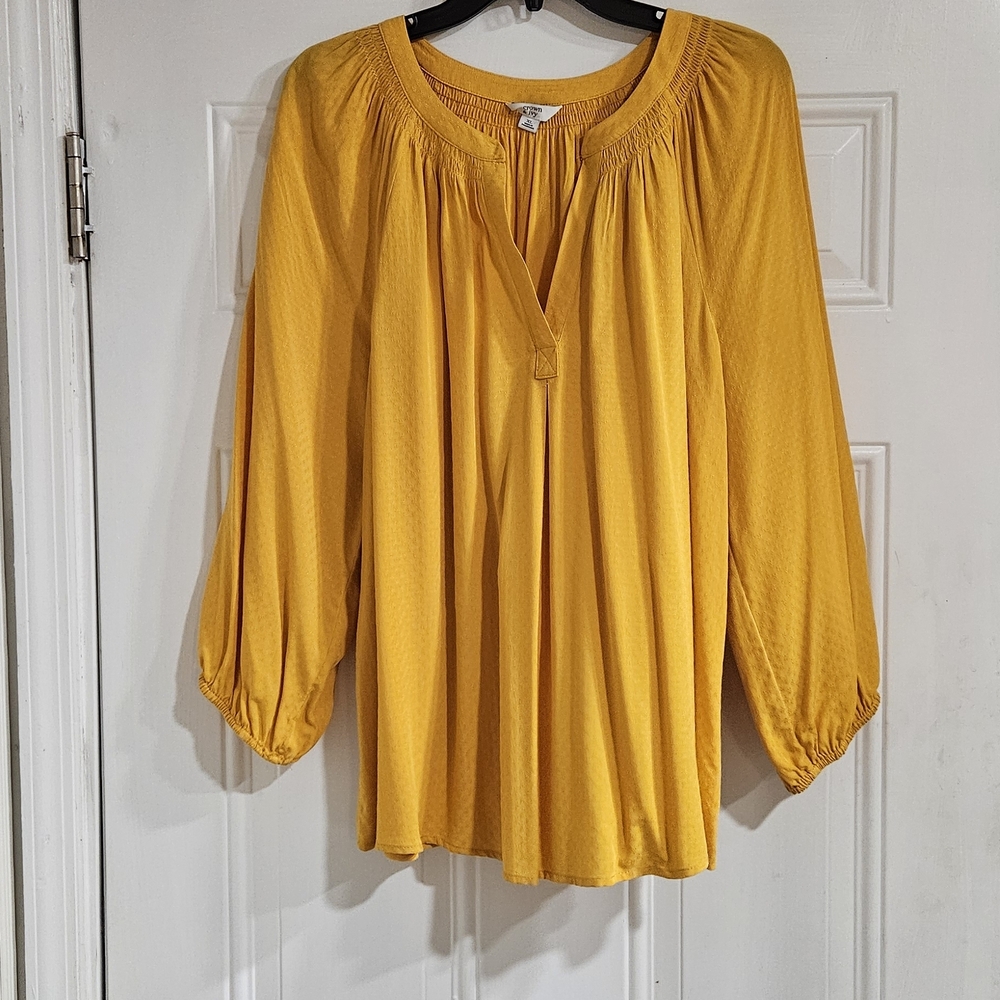 Crown & Ivy Mustard Blouse